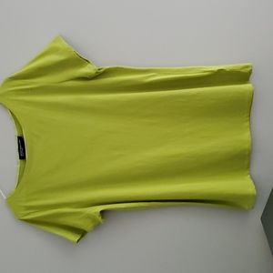 Jones New York Signature lime green tshirt